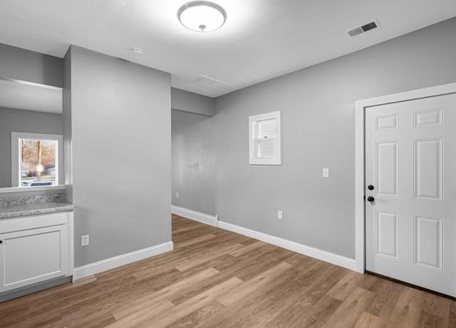 Property at 2214 Wilson Ave, Louisville, KY 40210, 1 bed, 1 bath
