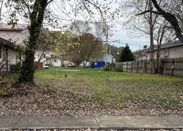 Property at 3032 Carter Ave, Ashland, KY 41101
