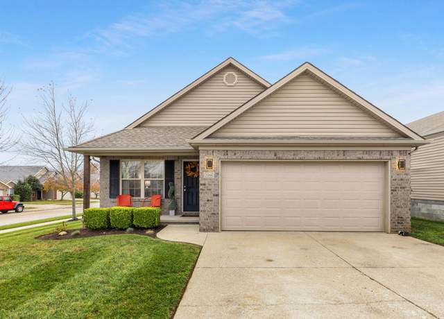 Property at 1044 Lucille Dr, Lexington, KY 40511, 3 beds, 2 baths