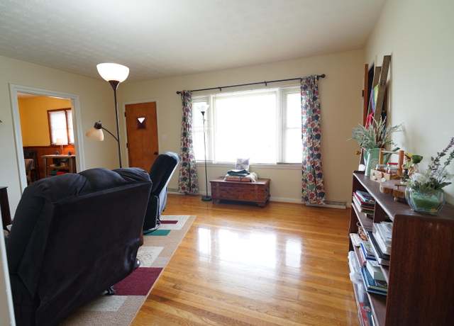 Property at 198 West Mason Ave, Danville, KY 40422, 3 beds, 1 bath