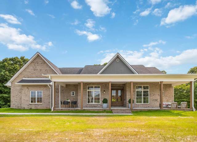 Property at 370 Splendor View Dr, Somerset, KY 42503, 4 beds, 3.5 baths