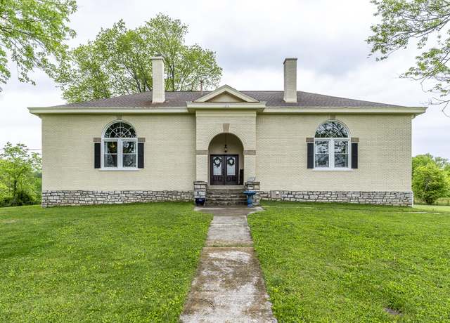 Property at 1678 Little Hickman Rd, Nicholasville, KY 40356, 3 beds, 2 baths