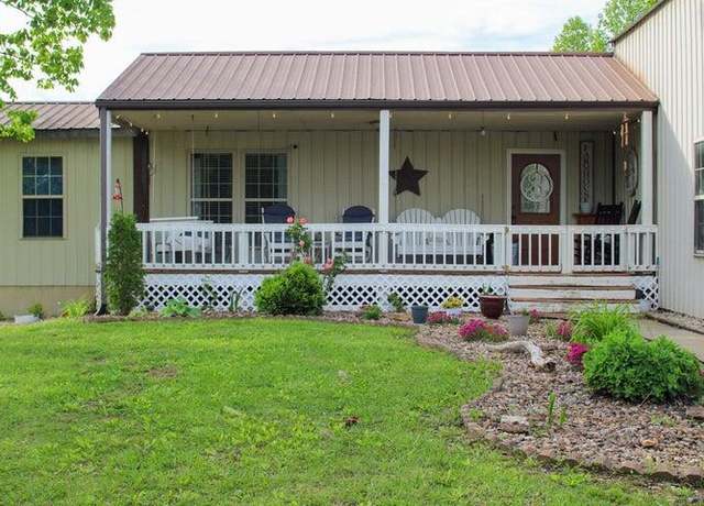 Property at 1660 South S Tree Tower Rd, Sand Gap, KY 40481, 3 beds, 1.5 baths