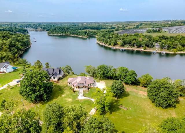 Property at 472 Hunter Dr, Lancaster, KY 40444, 3 beds, 2.5 baths