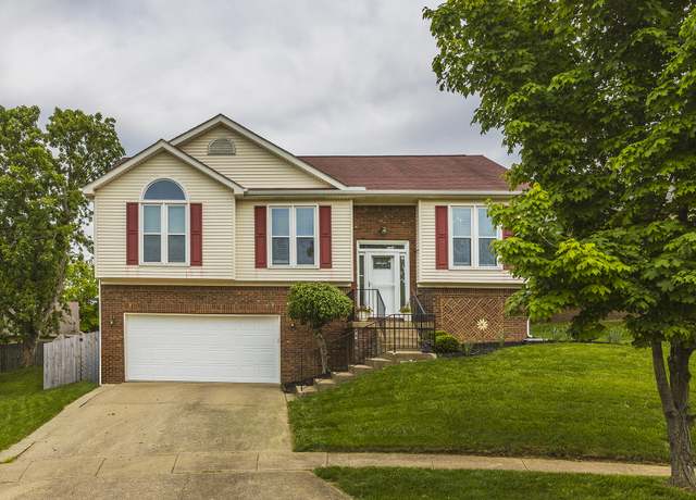 Property at 1208 Four Wynds Trl, Lexington, KY 40515, 3 beds, 2.5 baths