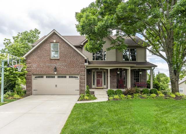 Property at 470 Huntington Ct, Lexington, KY 40509, 4 beds, 3.5 baths