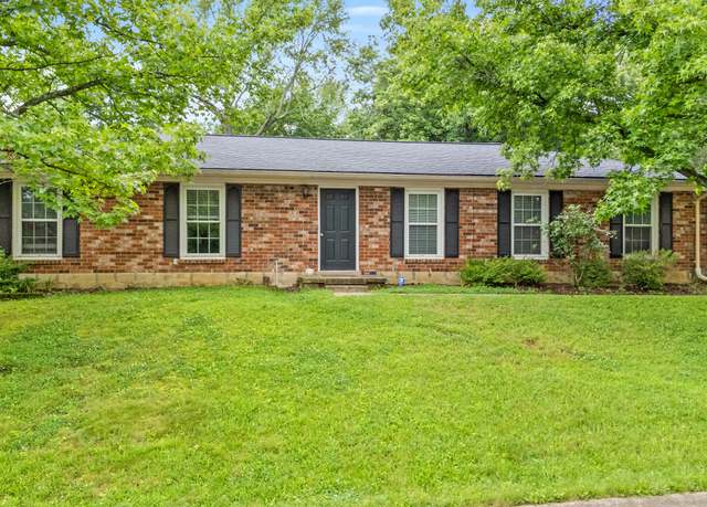 Property at 3037 Dale Hollow Dr, Lexington, KY 40515, 3 beds, 2 baths