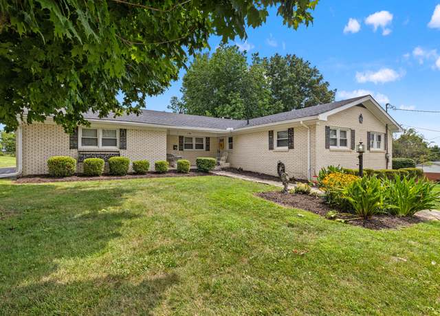 Property at 130 Catherine St, Carlisle, KY 40311, 3 beds, 1.5 baths
