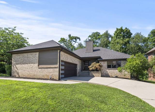 Property at 1233 Sherborne Pl, Lexington, KY 40509, 3 beds, 3.5 baths