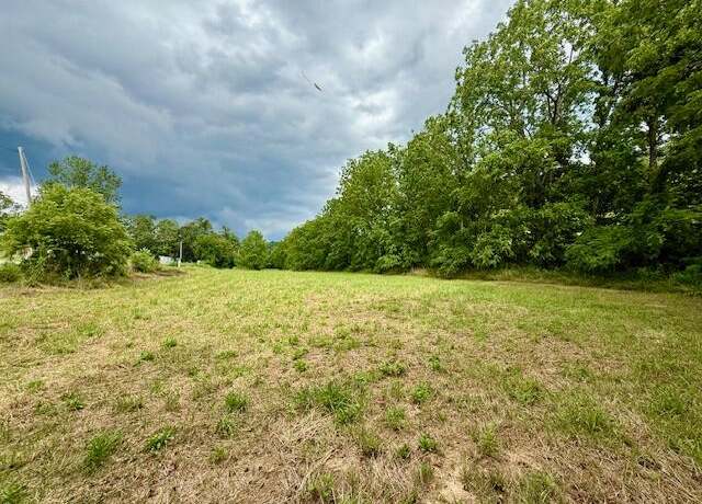 Property at 0000 Meetinghouse Branch Rd, Ezel, KY 41425