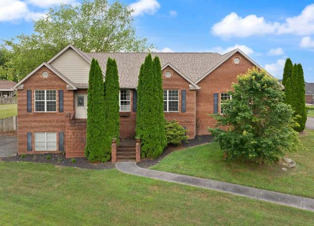 Property at 205 Kolsons Landing Dr, Somerset, KY 42503, 4 beds, 3.5 baths