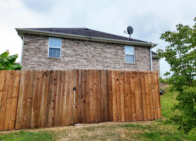 Property at 375 Alice Ln, Science Hill, KY 42553, 3 beds, 2 baths