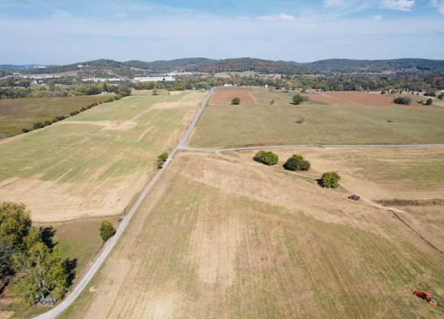 Property at 10 Elihu Cabin Hollow Rd, Somerset, KY 42501