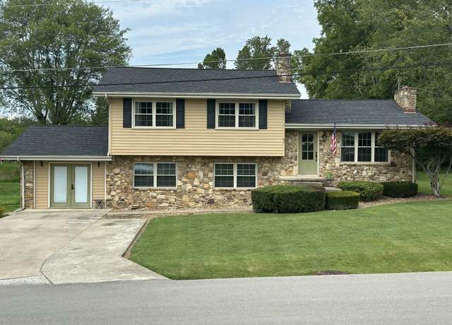 Property at 91 Sampson St, Corbin, KY 40701, 4 beds, 2 baths