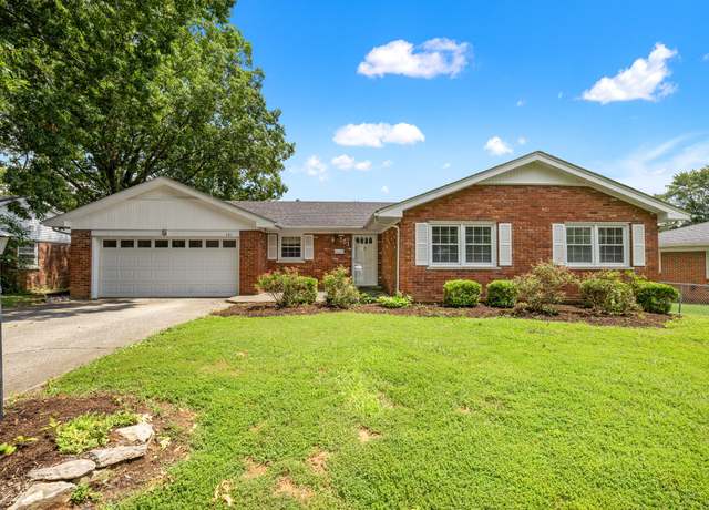 Property at 151 Pinehurst Dr, Frankfort, KY 40601, 3 beds, 2.5 baths