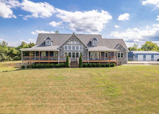 Property at 305 Maywood Rd, Stanford, KY 40484, 4 beds, 2.5 baths