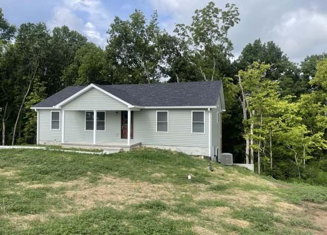 Property at 56 Cedarwood Dr, Lancaster, KY 40444, 5 beds, 2 baths