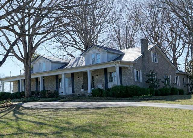 Property at 99 Little Creek Rd, Somerset, KY 42503, 4 beds, 4 baths