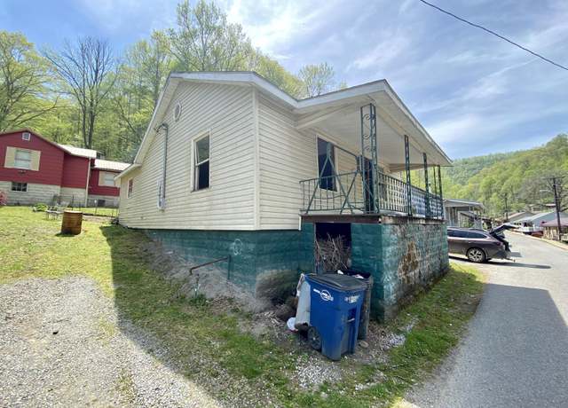 Photo of 414 Main St, Teaberry, KY 41660