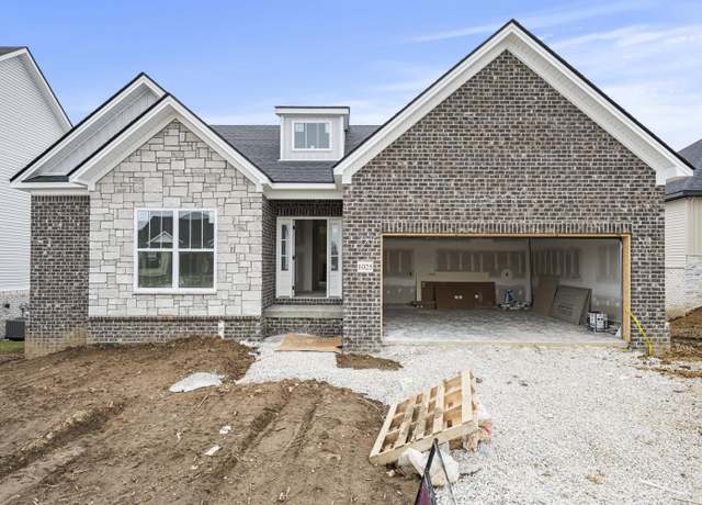 Property at 1025 Mission Dr, Richmond, KY 40475, 4 beds, 3 baths
