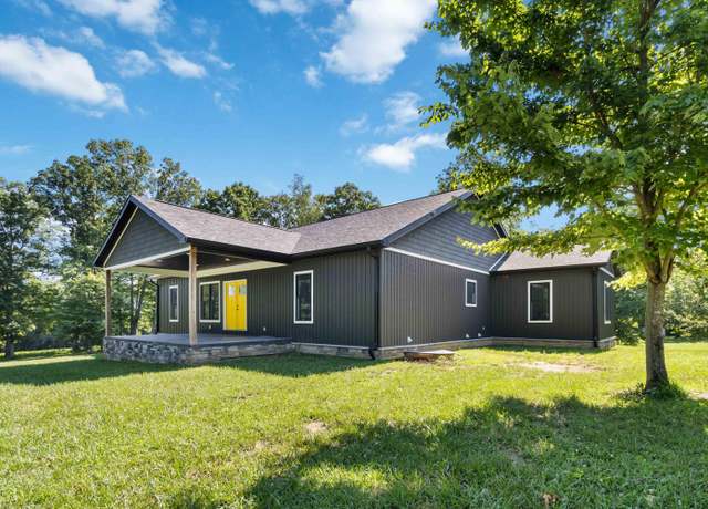 Property at 226 West Wilson Rd, Russell Springs, KY 42642, 4 beds, 4 baths
