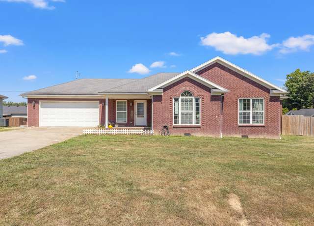 Property at 1002 Rueland Dr, Lawrenceburg, KY 40342, 3 beds, 2 baths