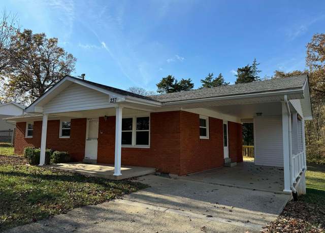 Property at 237 E French Ave, Burnside, KY 42519, 3 beds, 2 baths