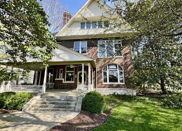 Property at 207 West Lexington Ave, Danville, KY 40422, 4 beds, 3 baths