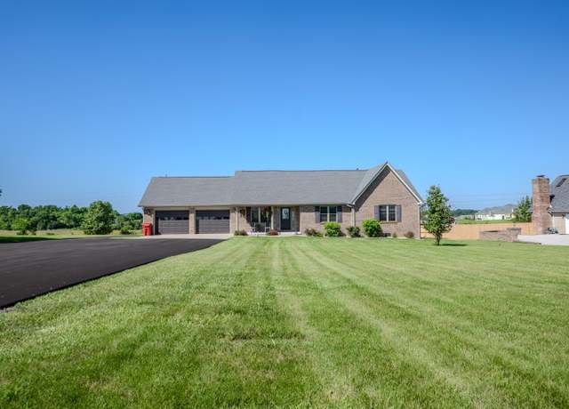 Property at 196 Herndon Ln, Berea, KY 40403, 3 beds, 2 baths