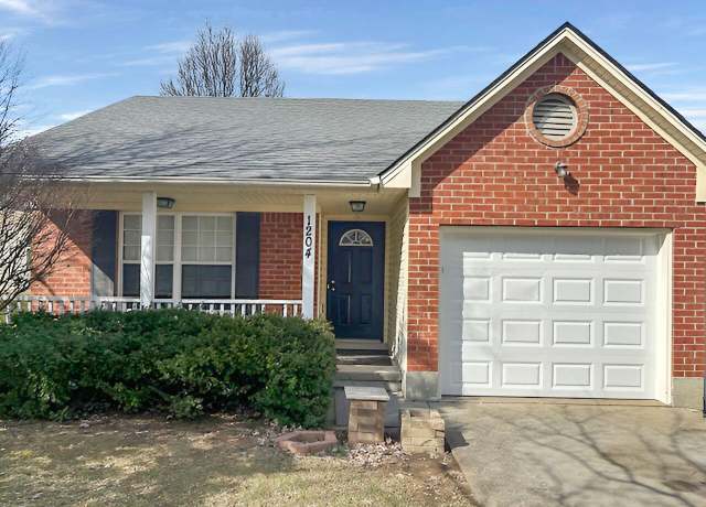 Property at 1204 Red Stone Dr, Lexington, KY 40509, 3 beds, 2.5 baths