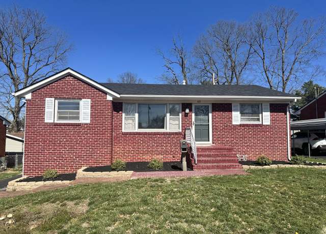 Property at 419 Duell Dr, Versailles, KY 40383, 3 beds, 1.5 baths