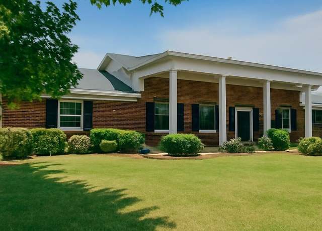 Property at 3775 US Hwy 150, Stanford, KY 40484, 3 beds, 3 baths