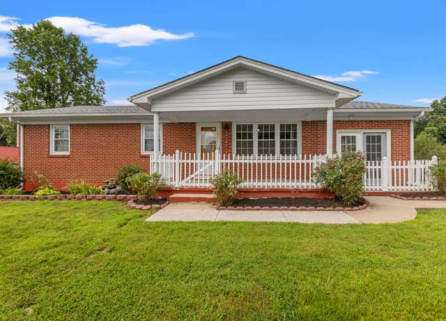 Property at 98 Edwards Rd, Irvine, KY 40336, 3 beds, 1 bath