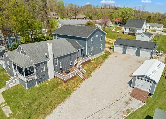 Property at 100 Lair St, Mt Vernon, KY 40456, 7 beds, 5 baths