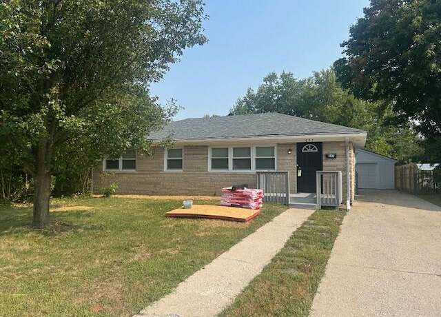 Property at 657 Cardinal Ln, Lexington, KY 40503, 3 beds, 1 bath