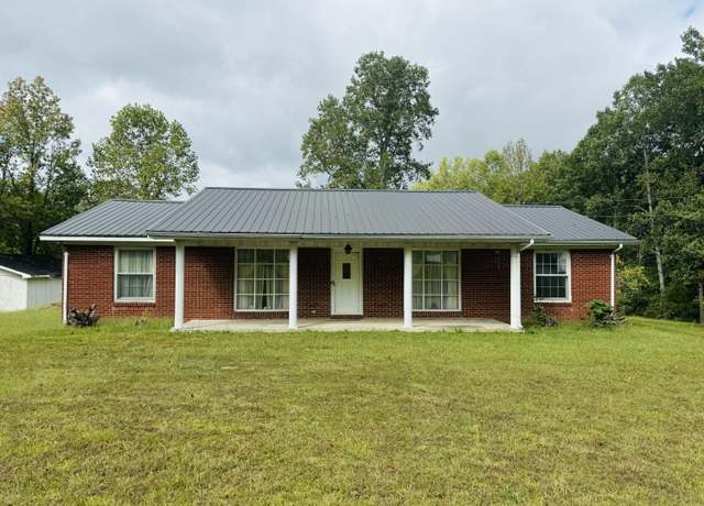 Property at 288 Jones Dr, Russell Springs, KY 42642, 3 beds, 1.5 baths