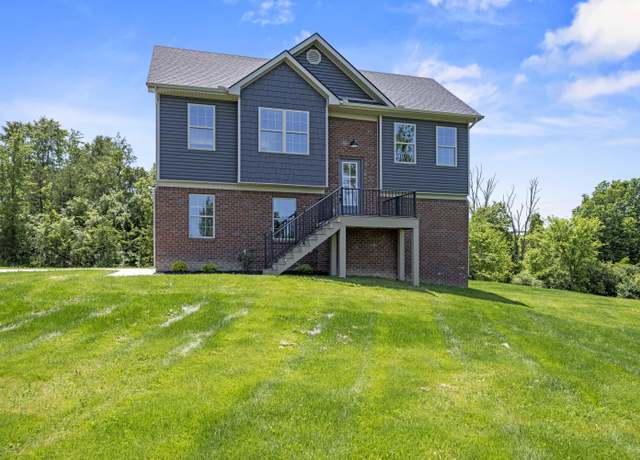 Property at 1800 Adkinson Dr, Richmond, KY 40475, 3 beds, 3 baths