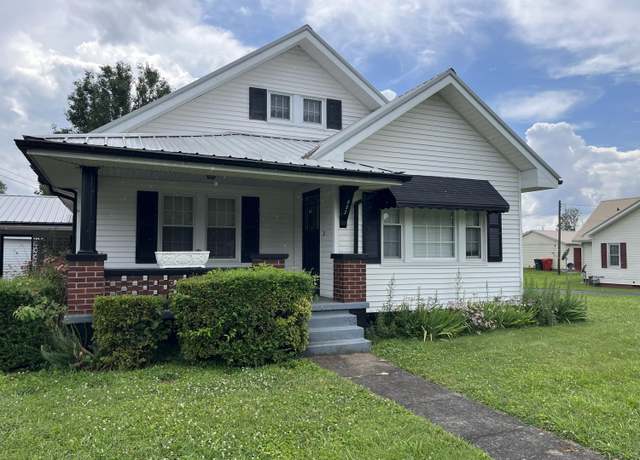 Property at 802 E Broadway, Cave City, KY 42127, 3 beds, 2 baths