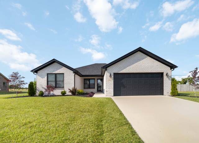 Property at 131 Patriot Trl, Berea, KY 40403, 3 beds, 2 baths