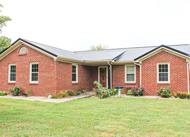 Property at 204 Goldenhead Dr, Berea, KY 40403, 3 beds, 2 baths