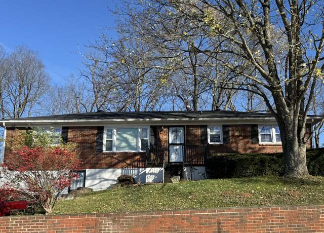 Property at 344 Senate Dr, Frankfort, KY 40601, 4 beds, 2.5 baths