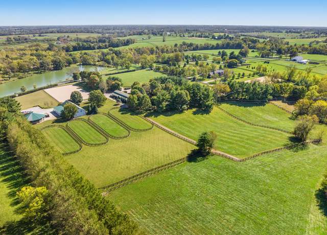 Property at 4781 Mt. Horeb Pike, Lexington, KY 40511, 3 beds, 2 baths