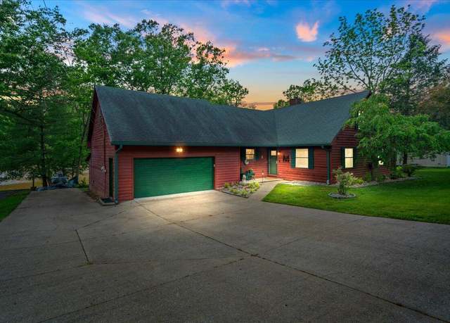 Property at 408 Herrington Haven Rd, Lancaster, KY 40444, 4 beds, 3 baths