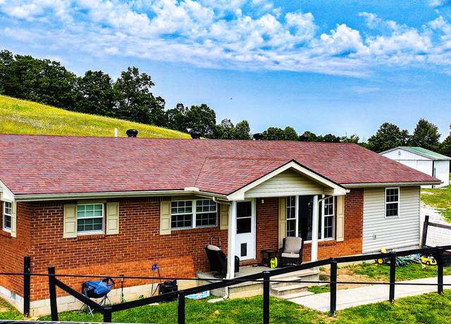 Property at 29 Left Fork Bear Track Rd, Beattyville, KY 41311, 3 beds, 2 baths