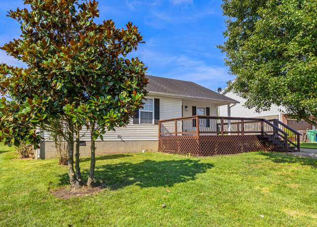 Property at 305 Geronimo Ct, Winchester, KY 40391, 3 beds, 2 baths