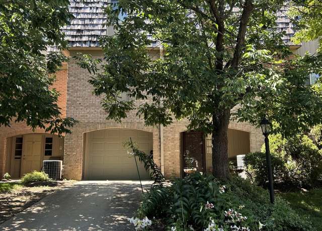 Property at 3364 Montavesta Rd, Lexington, KY 40502, 4 beds, 2.5 baths
