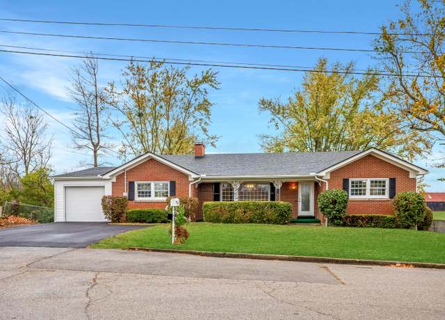 Property at 400 Midland Dr, Richmond, KY 40475, 4 beds, 3 baths