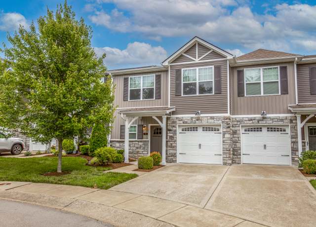 Property at 424 Laredo Ct, Lexington, KY 40517, 3 beds, 2.5 baths