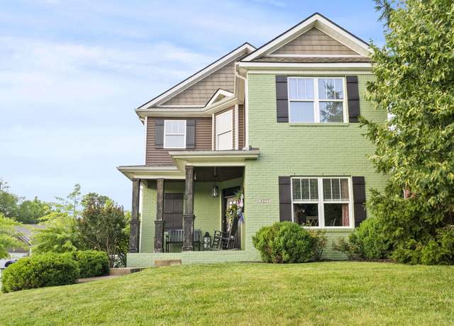 Property at 3277 Polo Club Blvd, Lexington, KY 40509, 3 beds, 2.5 baths
