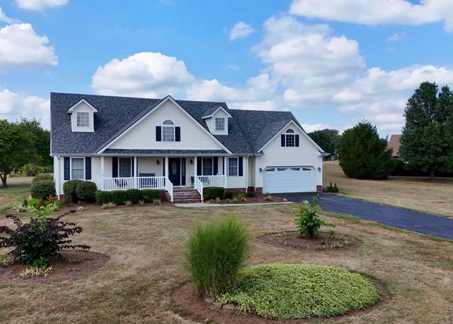 Property at 119 Clay Ave, Lancaster, KY 40444, 3 beds, 2.5 baths